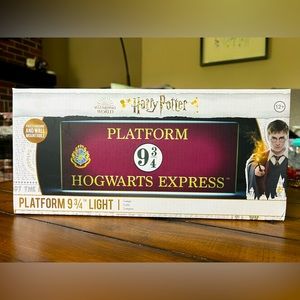 NIB Harry Potter Platform 9¾ Light